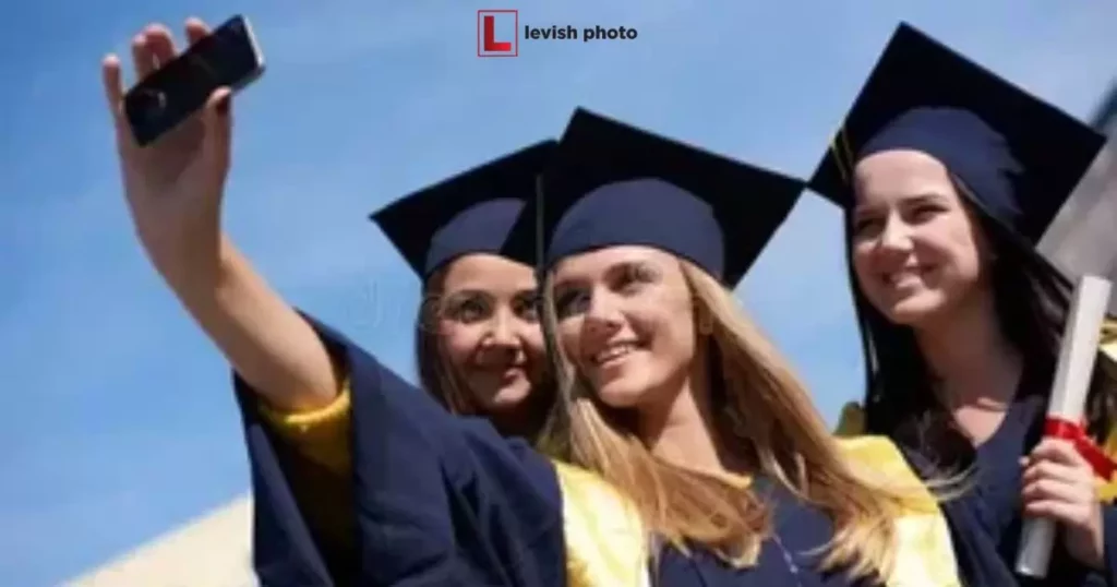 The Role of Location in Photographers Charge for Graduation Photos